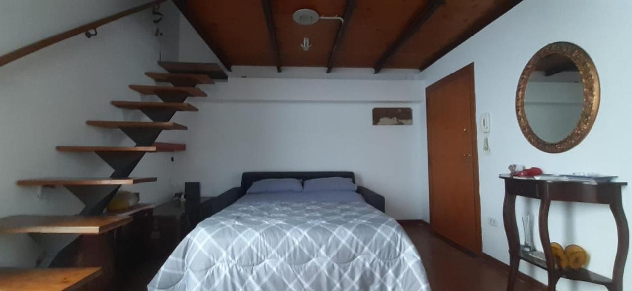 נאפולי La Casa Sul Como מראה חיצוני תמונה