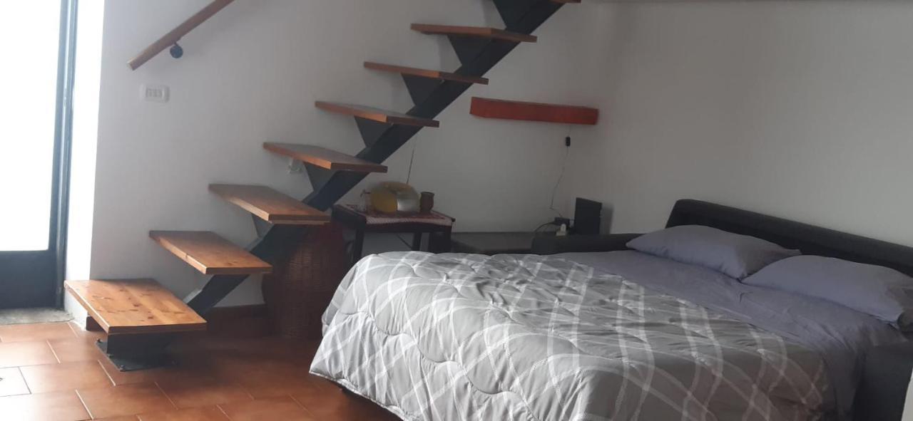 נאפולי La Casa Sul Como מראה חיצוני תמונה