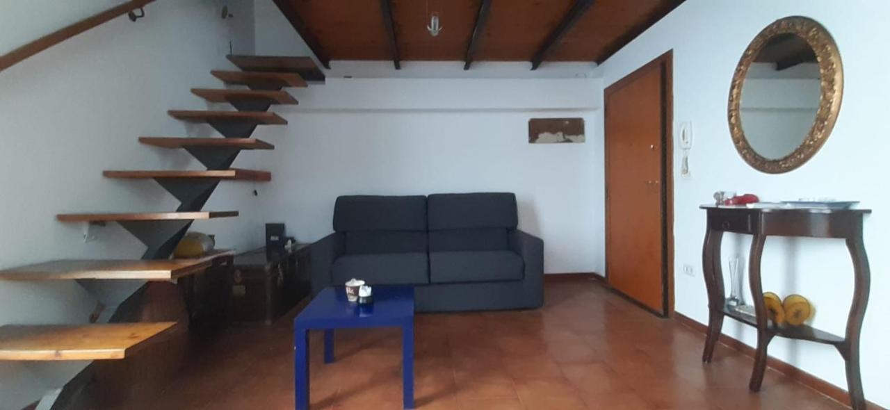 נאפולי La Casa Sul Como מראה חיצוני תמונה